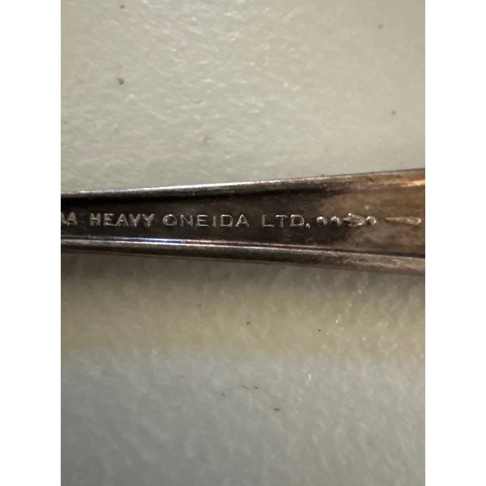 Oneida vintage wm